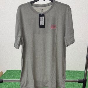 Oakley Men's Gray USA Short Sleeve Tee